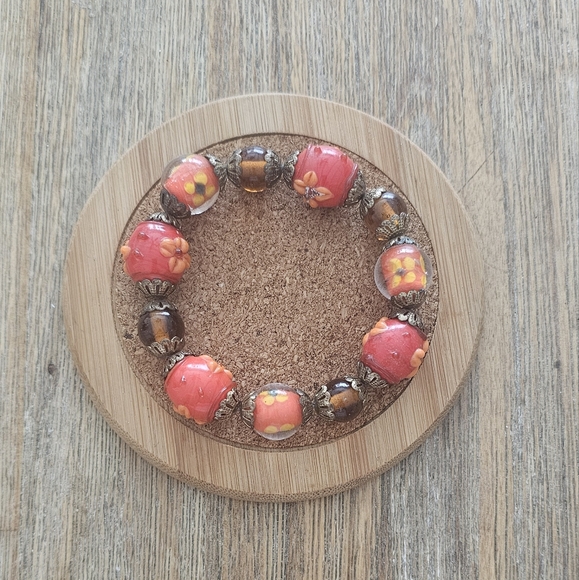 Vintage Art Deco Hand Crafted Stretchy Beaded Bracelet. - Picture 3 of 6